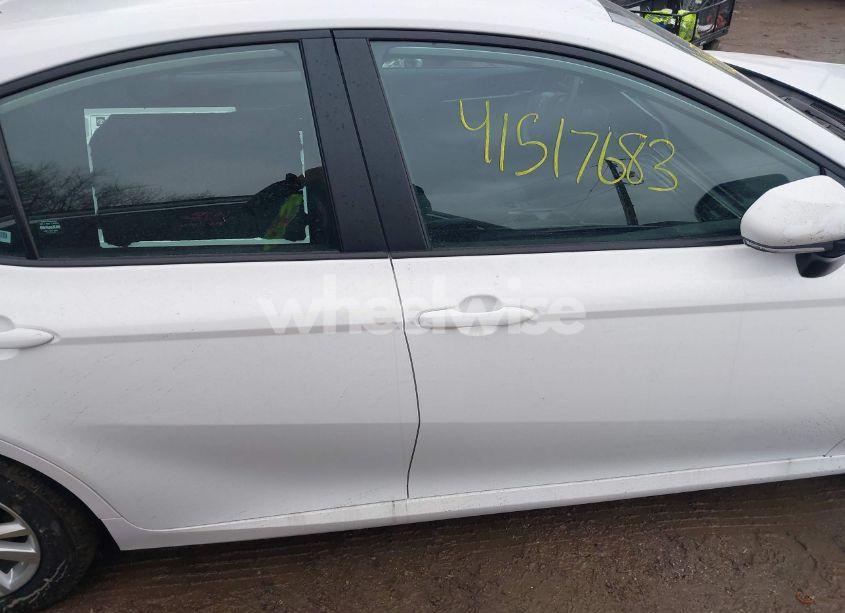 Photo 13 of 2025 Toyota Camry LE (VIN 4T1DAACK0SU568645)