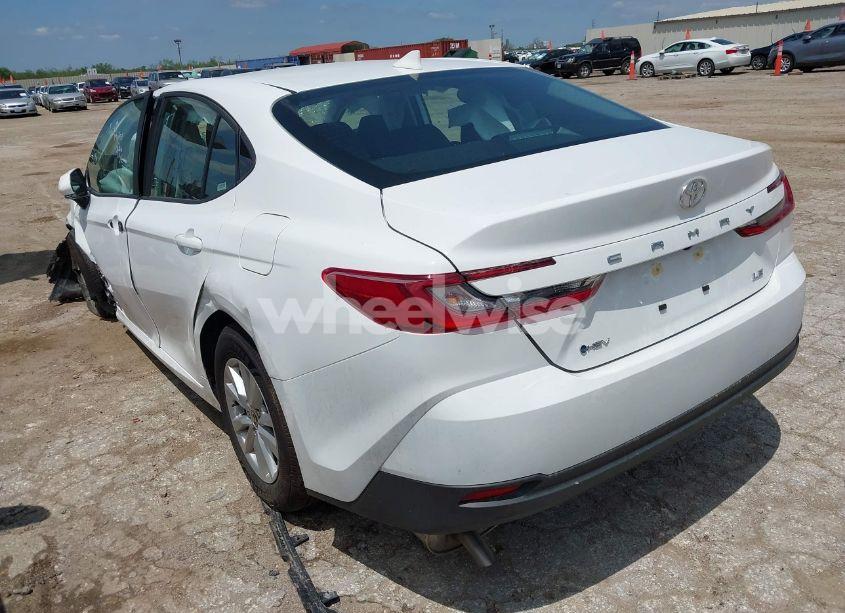 Photo 3 of 2025 Toyota Camry LE (VIN 4T1DAACK0SU584151)