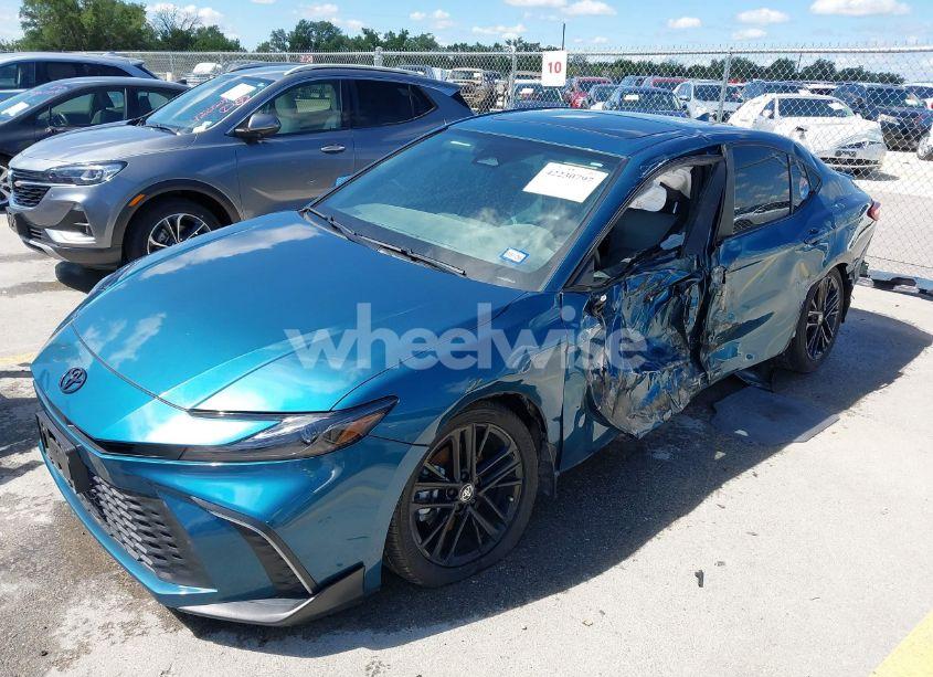 Photo 2 of 2025 Toyota Camry SE (VIN 4T1DAACK1SU006415)