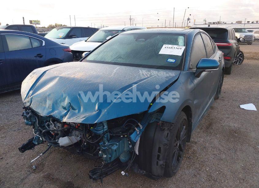 Photo 2 of 2025 Toyota Camry SE (VIN 4T1DAACK1SU008729)