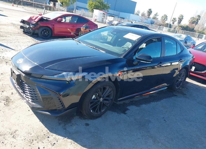Photo 2 of 2025 Toyota Camry SE (VIN 4T1DAACK1SU014627)