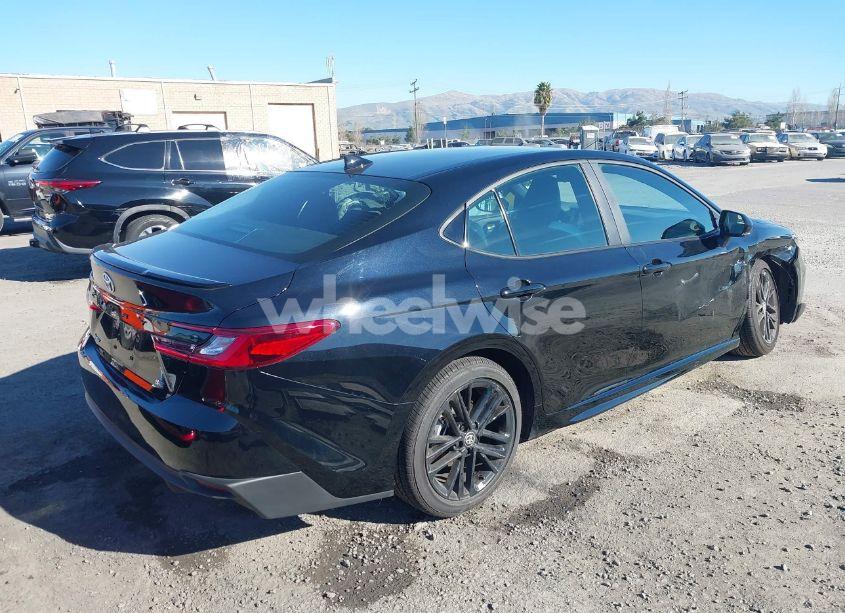 Photo 4 of 2025 Toyota Camry SE (VIN 4T1DAACK1SU014627)