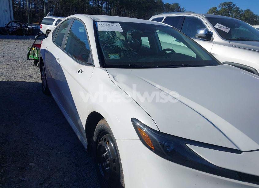 Photo 6 of 2025 Toyota Camry LE (VIN 4T1DAACK1SU023294)