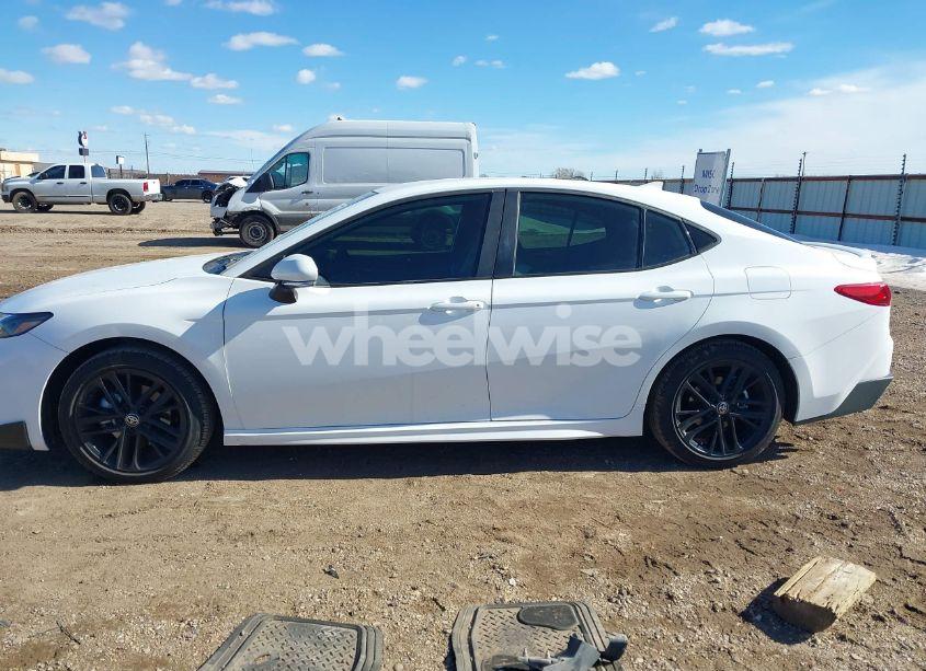 Photo 14 of 2025 Toyota Camry SE (VIN 4T1DAACK1SU045411)