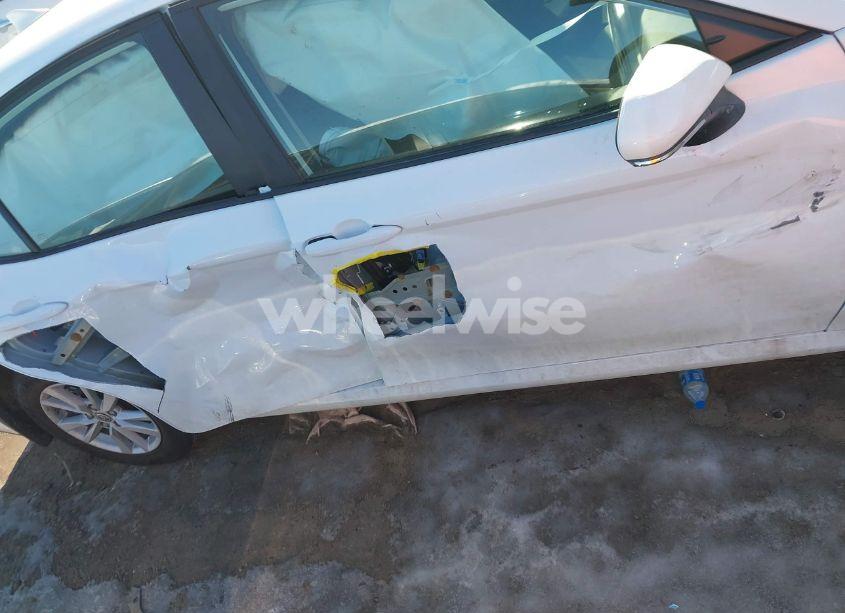 Photo 13 of 2025 Toyota Camry LE (VIN 4T1DAACK1SU097606)