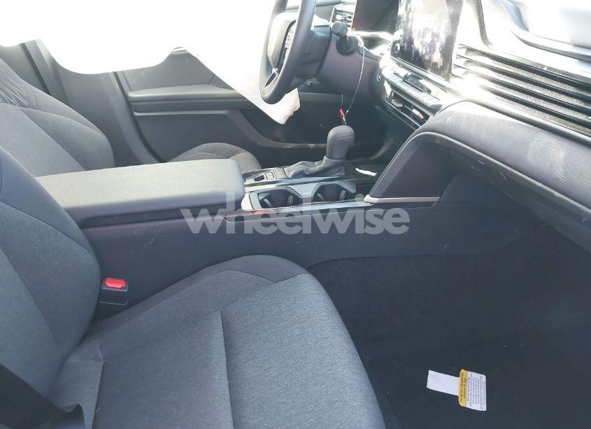 Photo 5 of 2025 Toyota Camry LE (VIN 4T1DAACK1SU097606)