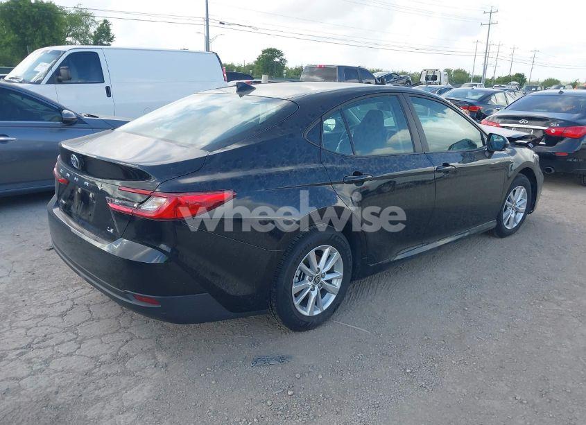 Photo 4 of 2025 Toyota Camry LE (VIN 4T1DAACK1SU103971)