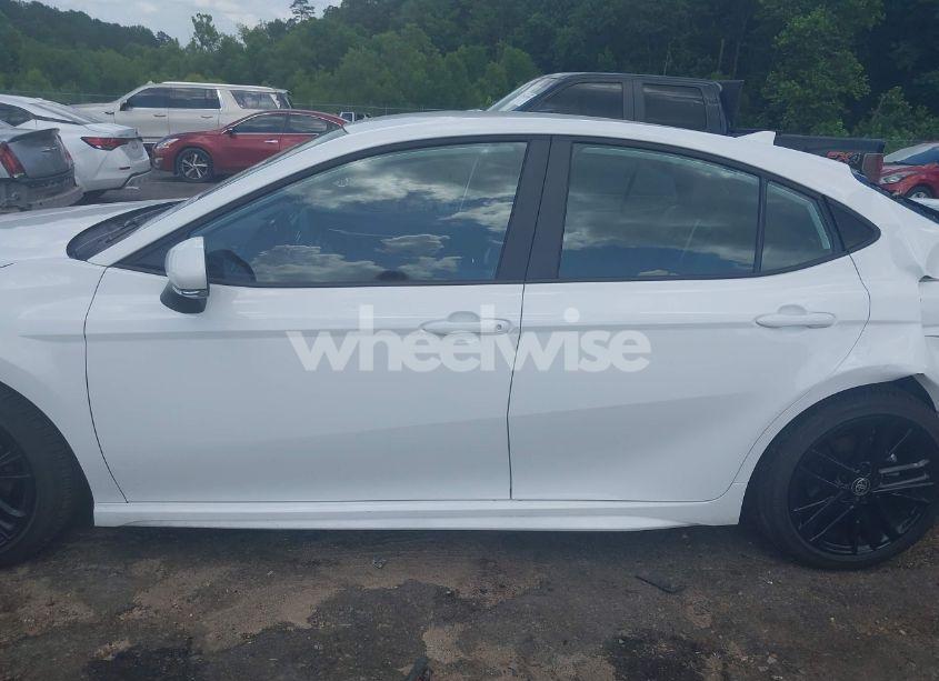 Photo 15 of 2025 Toyota Camry SE (VIN 4T1DAACK1SU135402)