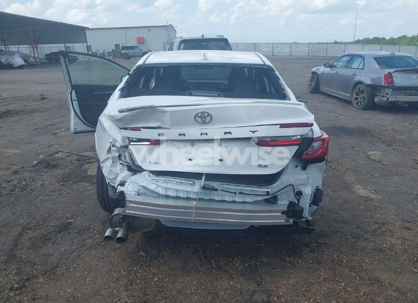 Photo 6 of 2025 Toyota Camry SE (VIN 4T1DAACK1SU135402)