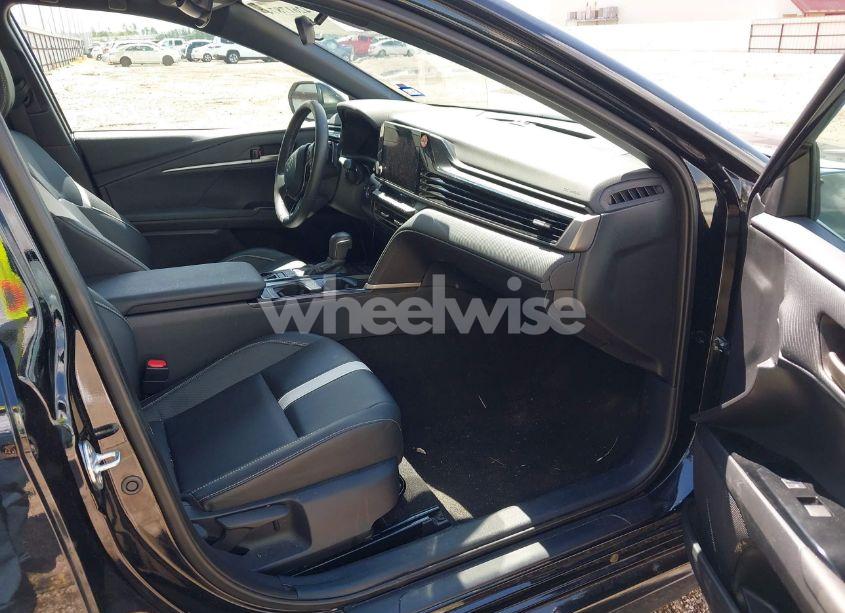 Photo 5 of 2025 Toyota Camry SE (VIN 4T1DAACK1SU500922)