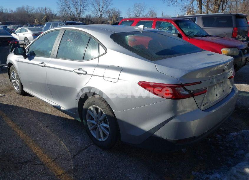 Photo 3 of 2025 Toyota Camry LE (VIN 4T1DAACK1SU515808)