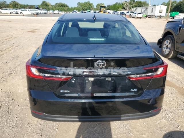 Photo 2 of 2025 TOYOTA CAMRY XSE (VIN 4T1DAACK1SU524895)