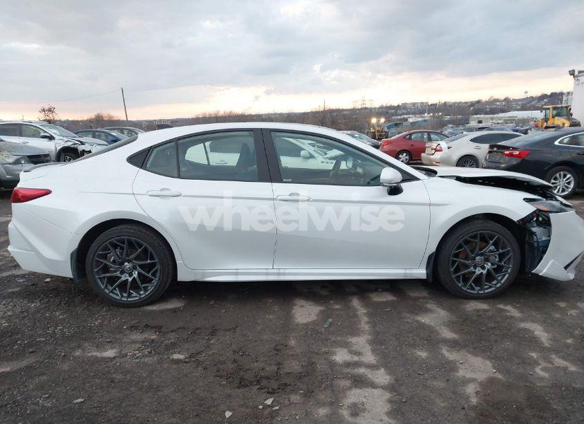 Photo 12 of 2025 Toyota Camry XSE (VIN 4T1DAACK1SU531572)