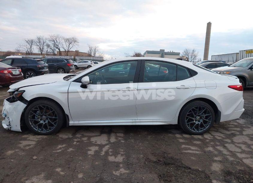 Photo 13 of 2025 Toyota Camry XSE (VIN 4T1DAACK1SU531572)