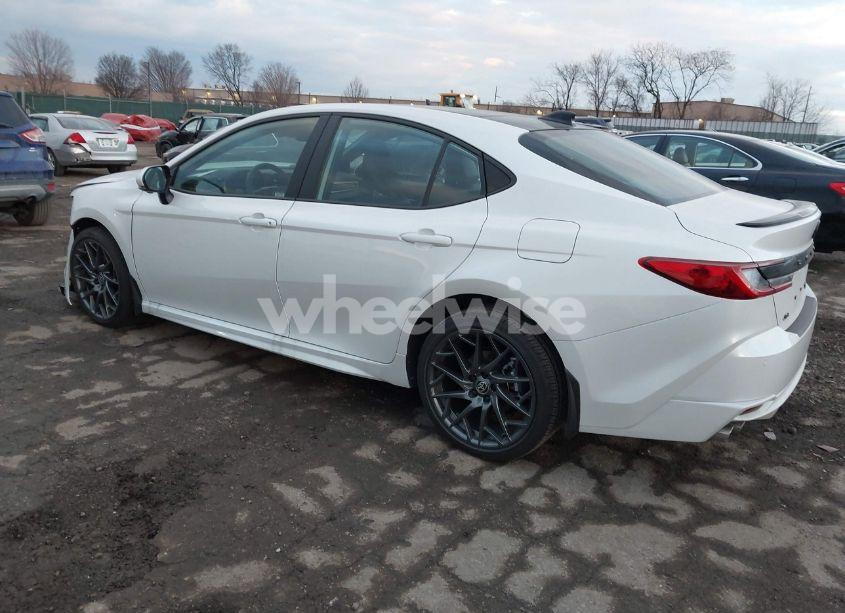 Photo 3 of 2025 Toyota Camry XSE (VIN 4T1DAACK1SU531572)