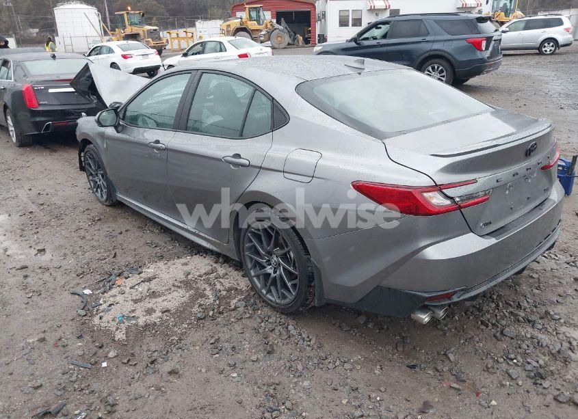 Photo 3 of 2025 Toyota Camry SE (VIN 4T1DAACK1SU563549)