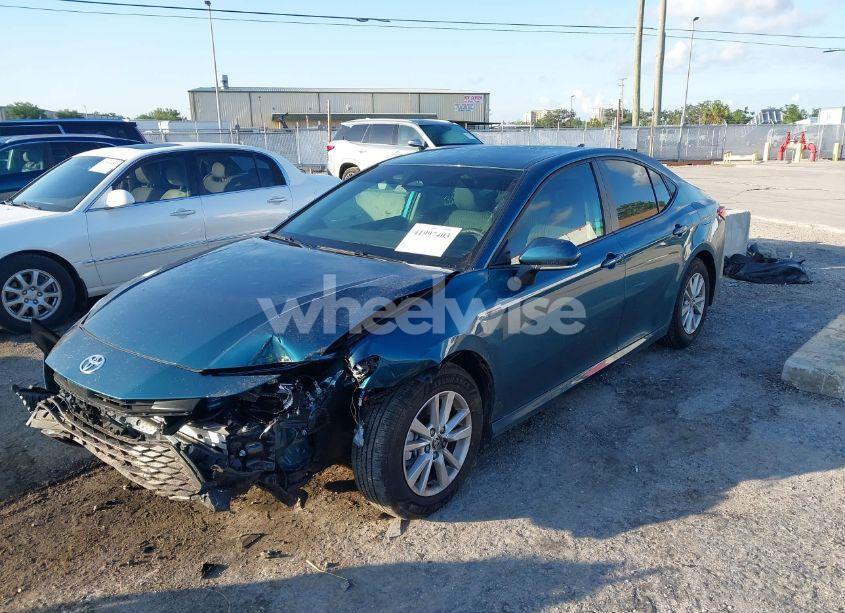 Photo 2 of 2025 Toyota Camry LE (VIN 4T1DAACK1SU568265)
