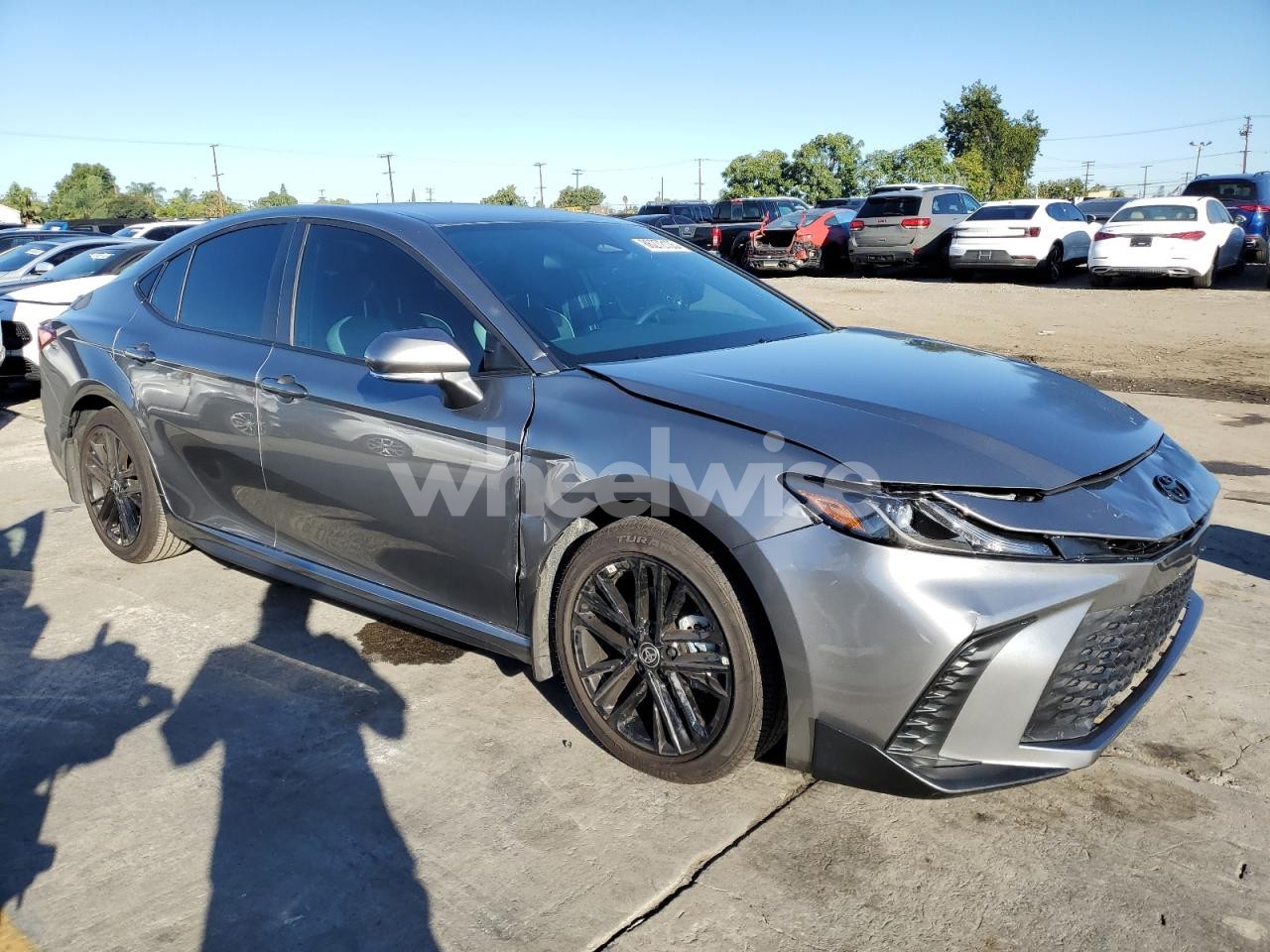 Photo 4 of 2025 TOYOTA CAMRY XSE (VIN 4T1DAACK1SU600793)