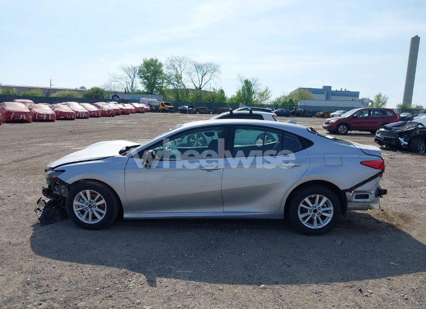 Photo 15 of 2025 Toyota Camry LE (VIN 4T1DAACK2SU008464)