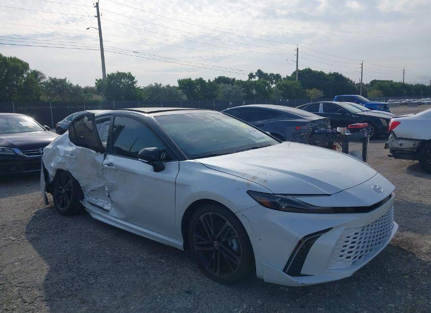 Photo 6 of 2025 Toyota Camry XSE (VIN 4T1DAACK2SU010862)