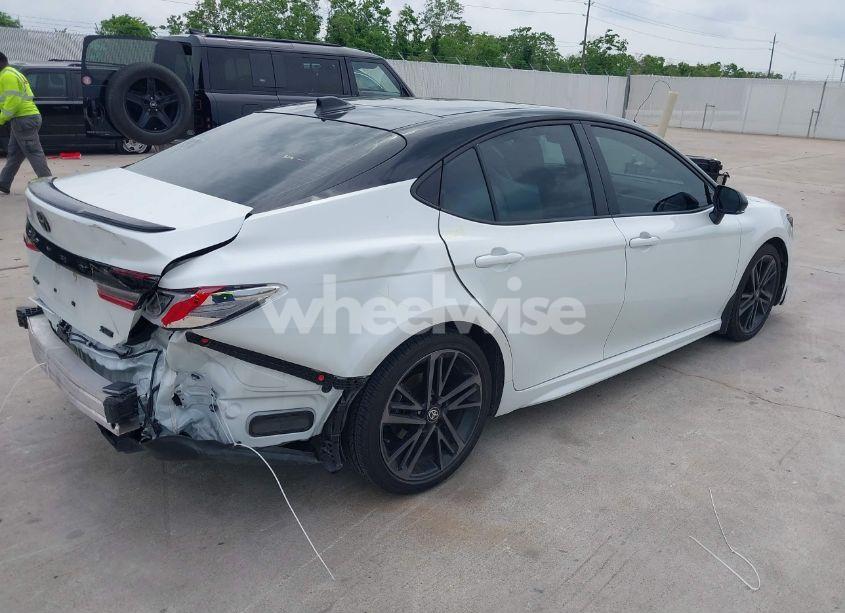 Photo 4 of 2025 Toyota Camry XSE (VIN 4T1DAACK2SU016483)