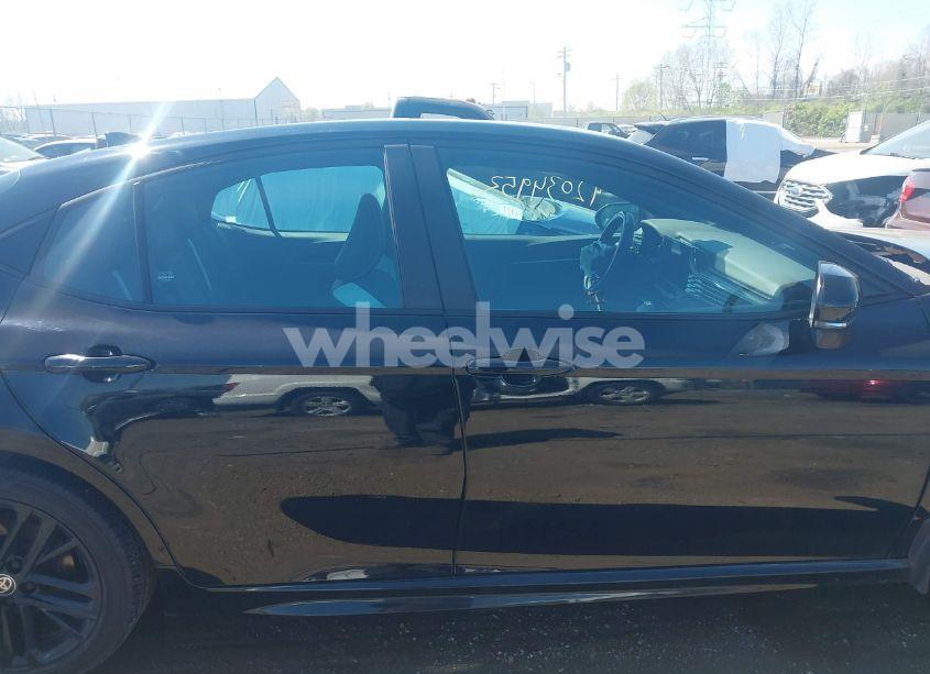 Photo 14 of 2025 Toyota Camry SE (VIN 4T1DAACK2SU020288)