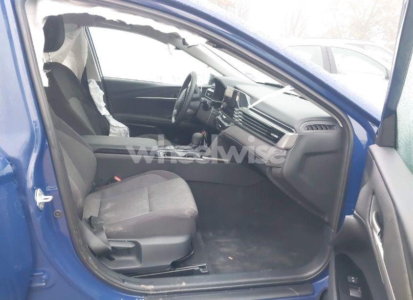 Photo 5 of 2025 Toyota Camry LE (VIN 4T1DAACK2SU027337)