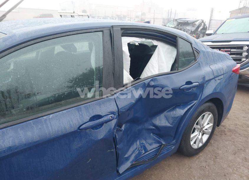 Photo 6 of 2025 Toyota Camry LE (VIN 4T1DAACK2SU027337)