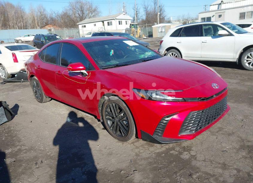 2025 Toyota Camry SE (VIN 4T1DAACK2SU029248) main photo