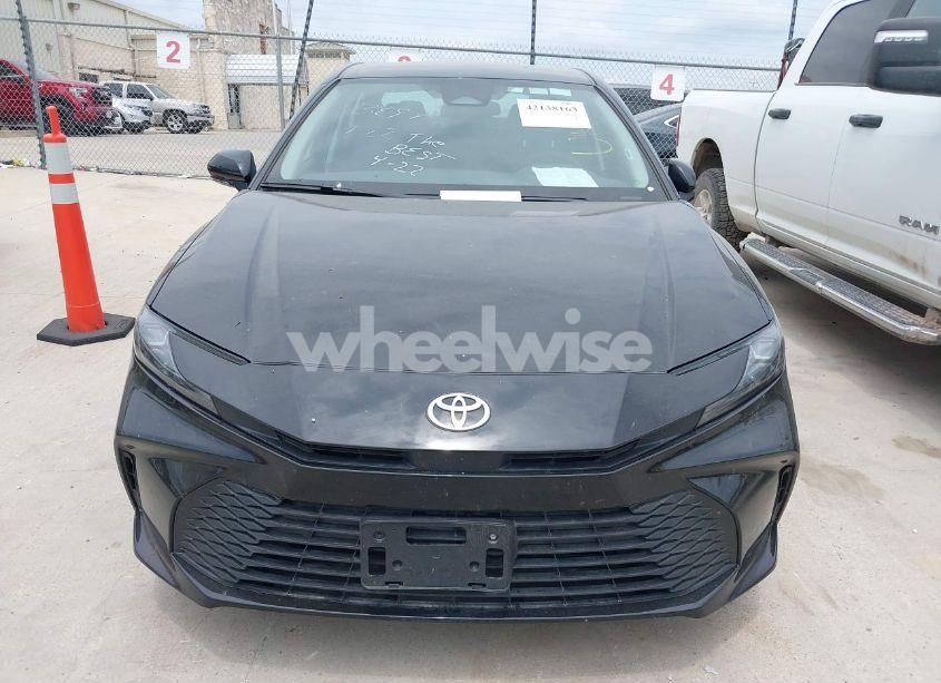 Photo 12 of 2025 Toyota Camry LE (VIN 4T1DAACK2SU032666)