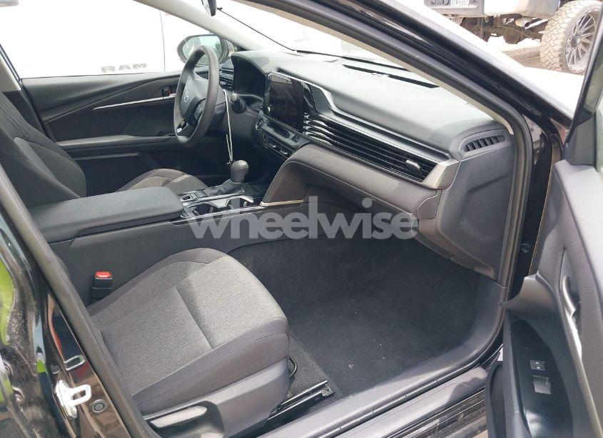 Photo 5 of 2025 Toyota Camry LE (VIN 4T1DAACK2SU032666)