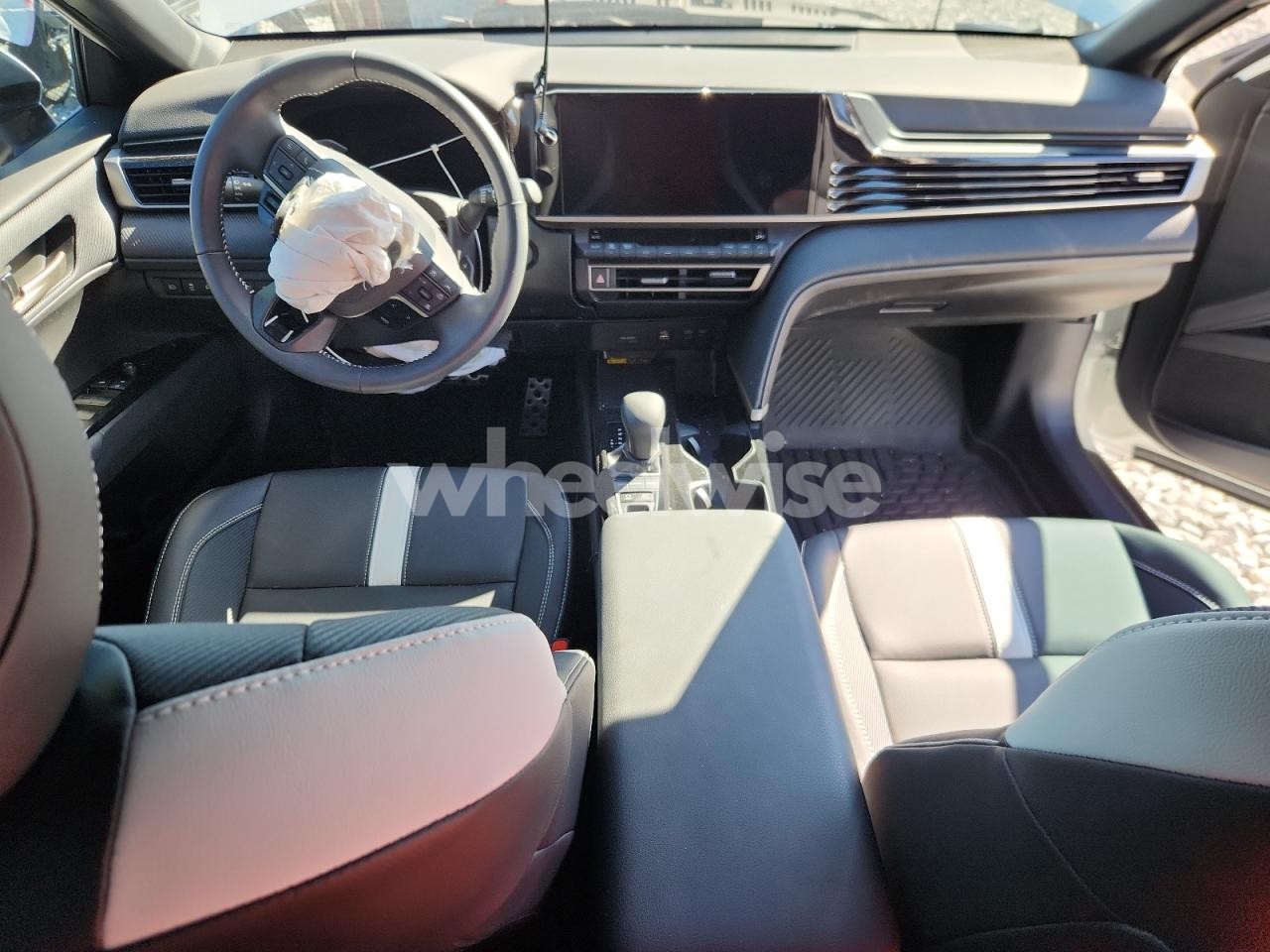 Photo 8 of 2025 TOYOTA CAMRY XSE (VIN 4T1DAACK2SU111299)