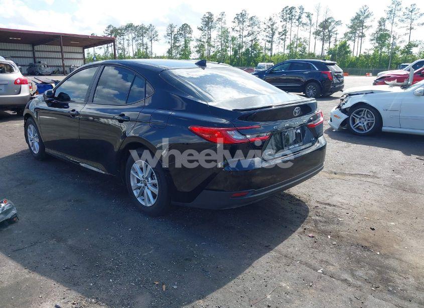 Photo 3 of 2025 Toyota Camry LE (VIN 4T1DAACK2SU124019)