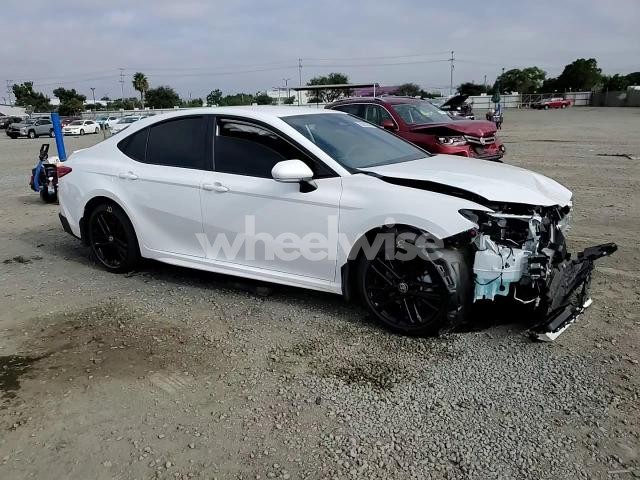 2025 TOYOTA CAMRY XSE (VIN 4T1DAACK2SU194300) main photo