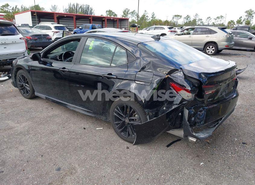 Photo 3 of 2025 Toyota Camry SE (VIN 4T1DAACK2SU513789)