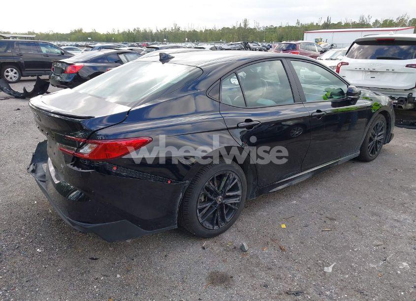 Photo 4 of 2025 Toyota Camry SE (VIN 4T1DAACK2SU513789)