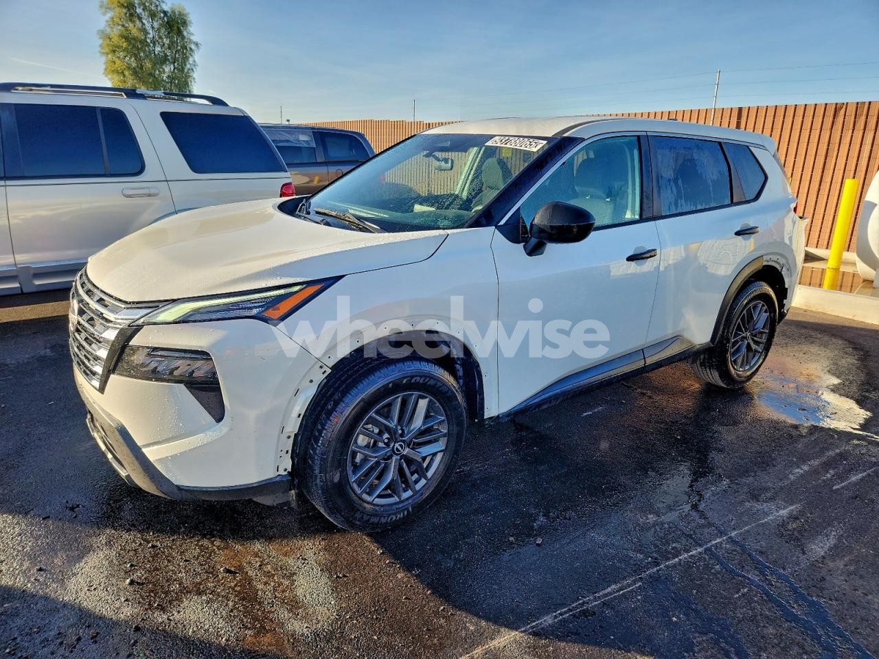 2024 NISSAN ROGUE S (VIN 4T1DAACK2SU553015) main photo