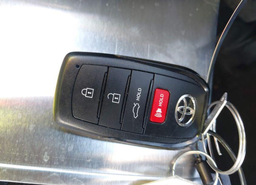 Photo 11 of 2025 Toyota Camry XSE/XLE/LE/SE (VIN 4T1DAACK2SU562149)