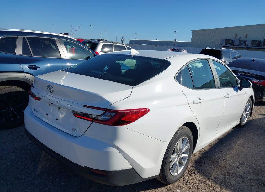 Photo 4 of 2025 Toyota Camry XSE/XLE/LE/SE (VIN 4T1DAACK2SU562149)