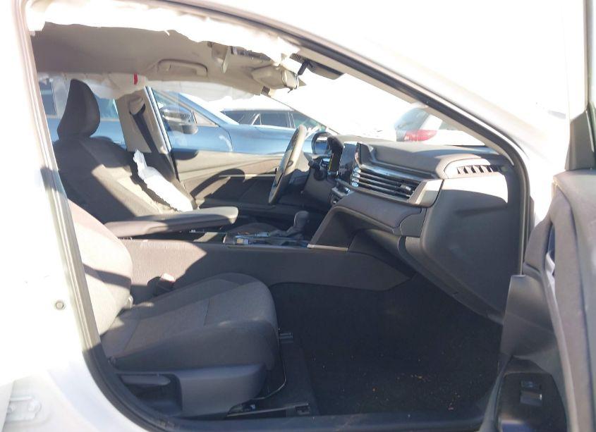 Photo 5 of 2025 Toyota Camry XSE/XLE/LE/SE (VIN 4T1DAACK2SU562149)