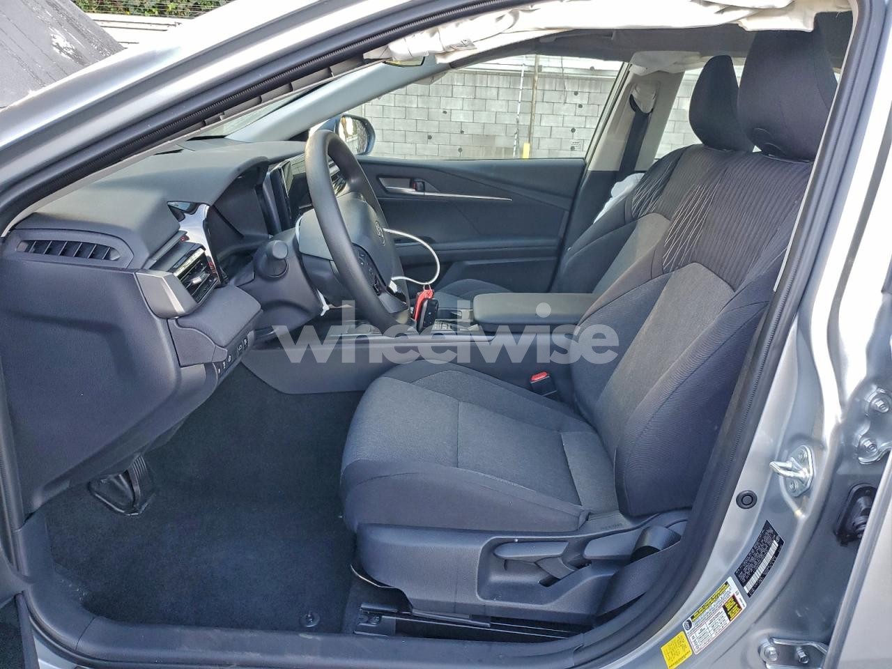 Photo 7 of 2026 TOYOTA CAMRY XSE (VIN 4T1DAACK2TU657649)