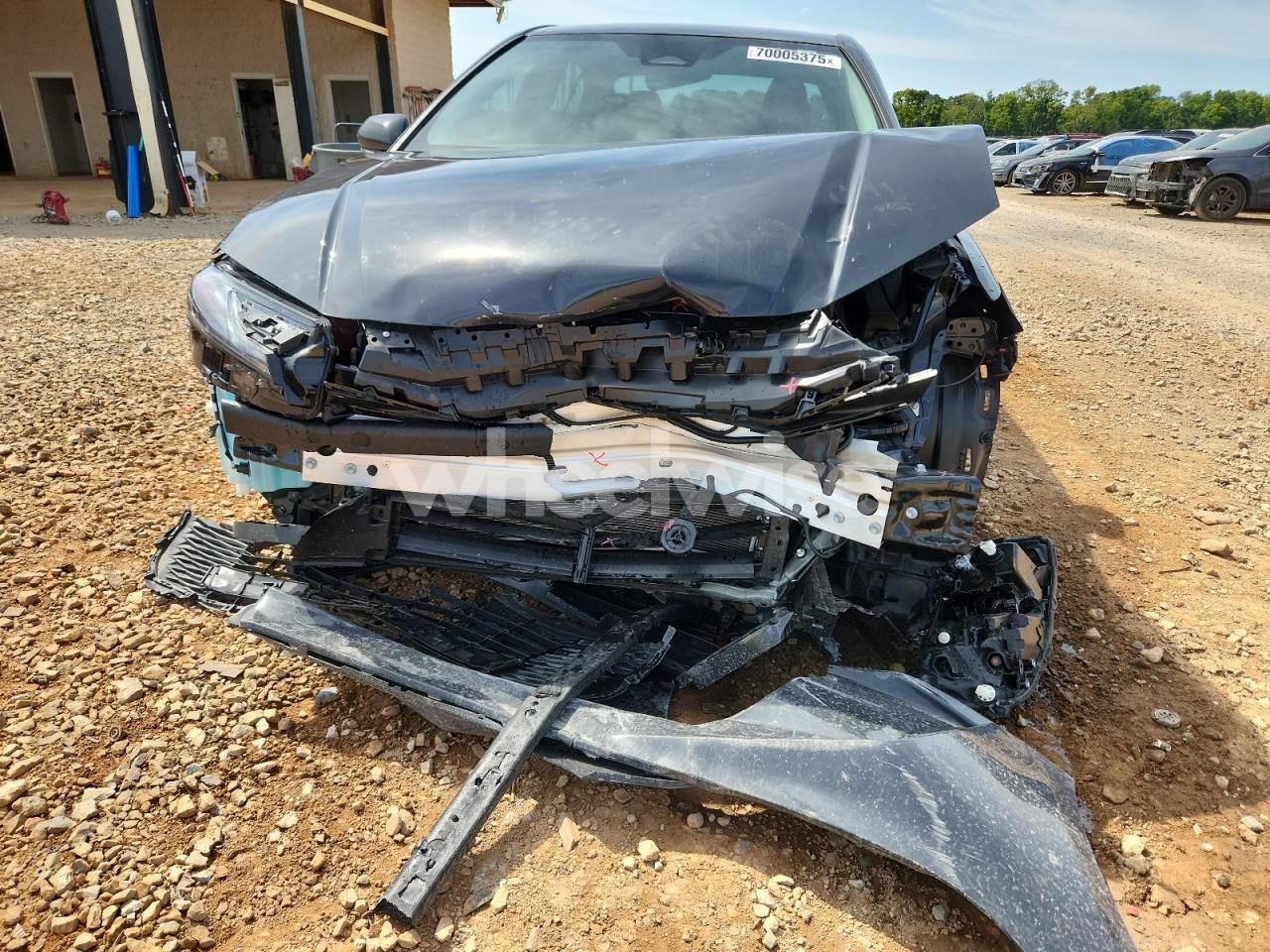 Photo 5 of 2025 TOYOTA CAMRY XSE (VIN 4T1DAACK3SU001605)