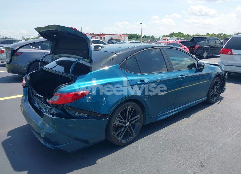 Photo 4 of 2025 Toyota Camry XSE (VIN 4T1DAACK3SU008120)