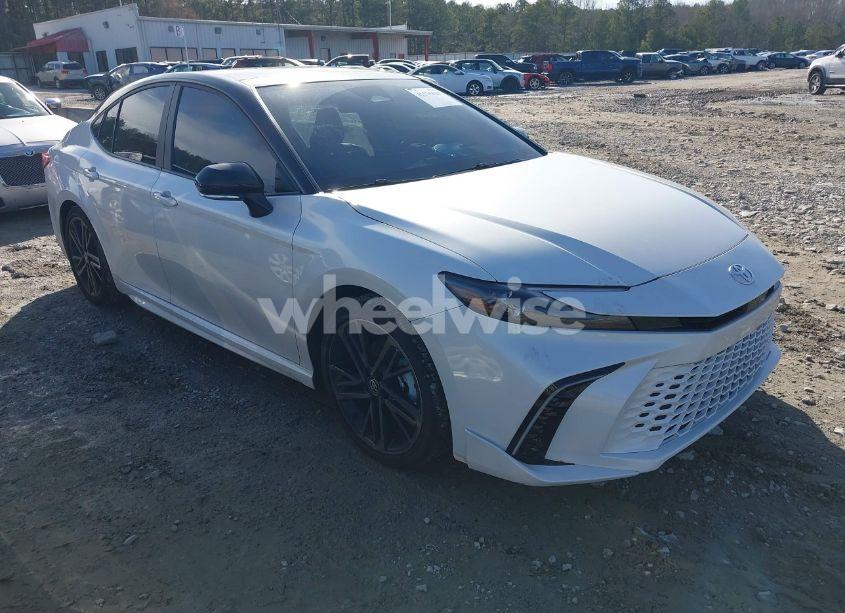 Photo 13 of 2025 Toyota Camry XSE (VIN 4T1DAACK3SU013902)
