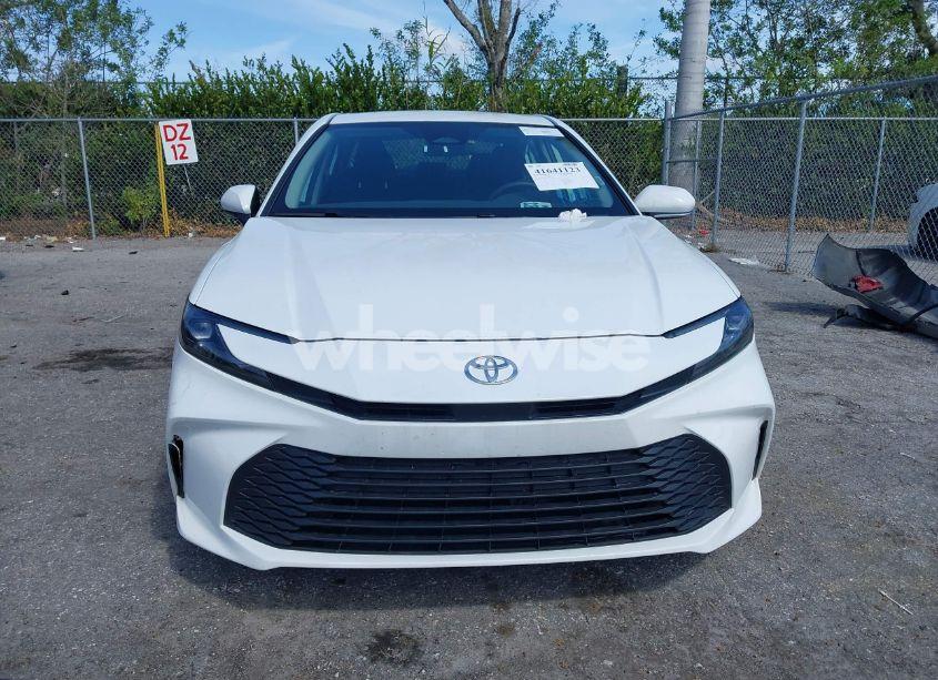 Photo 13 of 2025 Toyota Camry LE (VIN 4T1DAACK3SU028836)