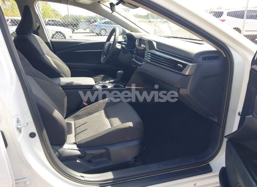 Photo 5 of 2025 Toyota Camry LE (VIN 4T1DAACK3SU028836)