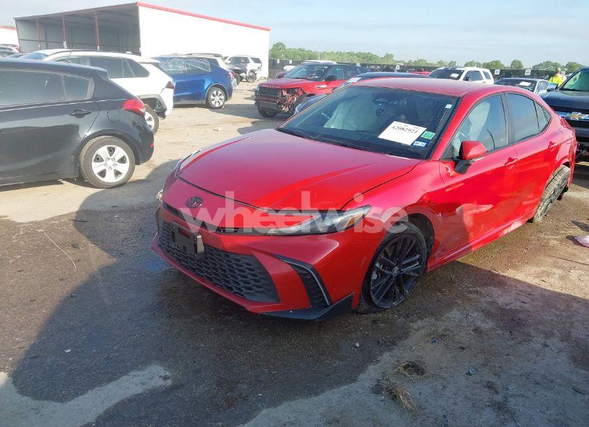 Photo 2 of 2025 Toyota Camry SE (VIN 4T1DAACK3SU050769)