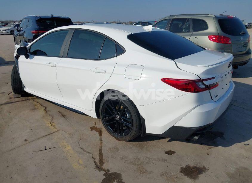 Photo 3 of 2025 Toyota Camry SE (VIN 4T1DAACK3SU078572)