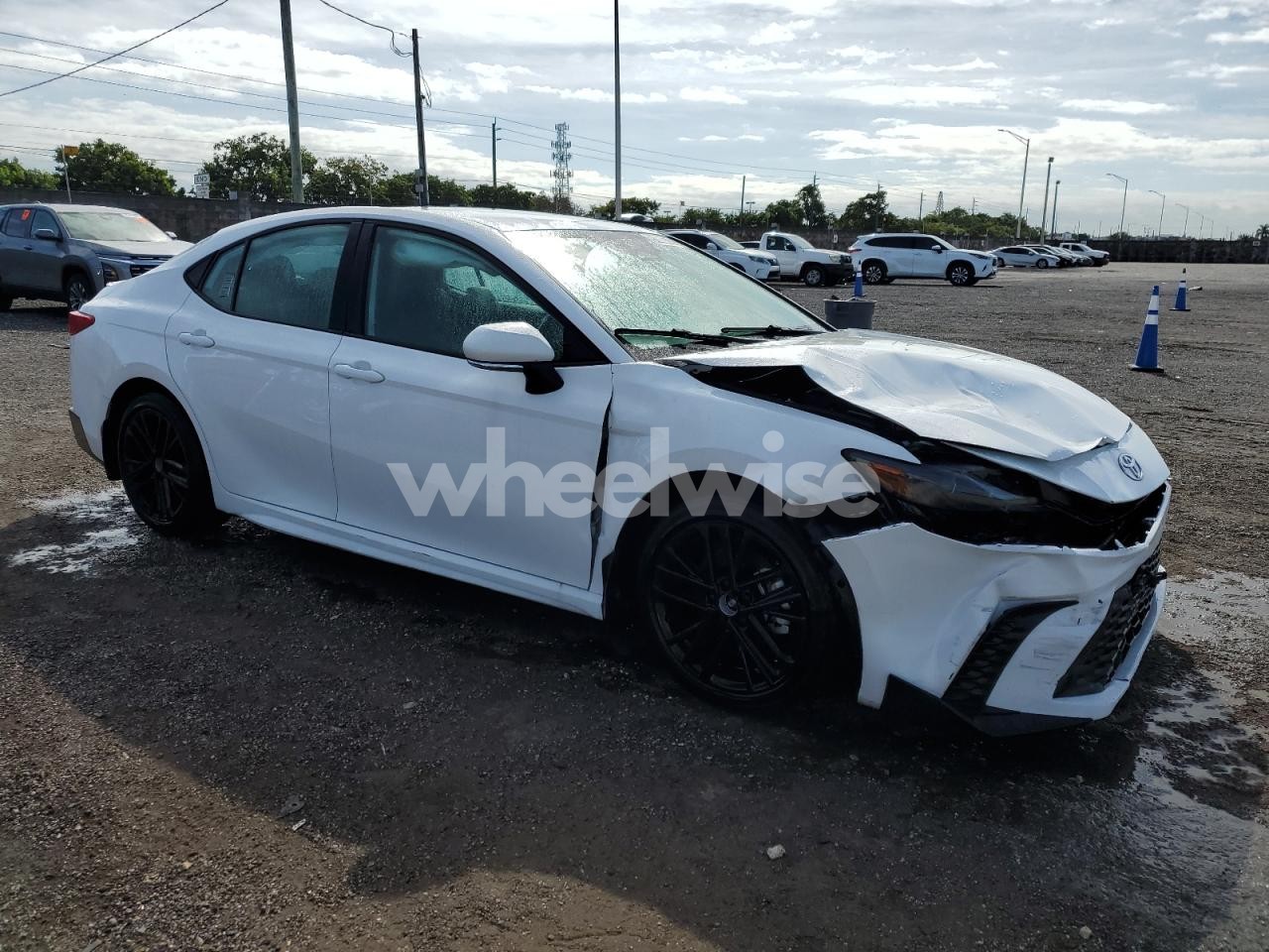 Photo 4 of 2025 TOYOTA CAMRY XSE (VIN 4T1DAACK3SU119511)