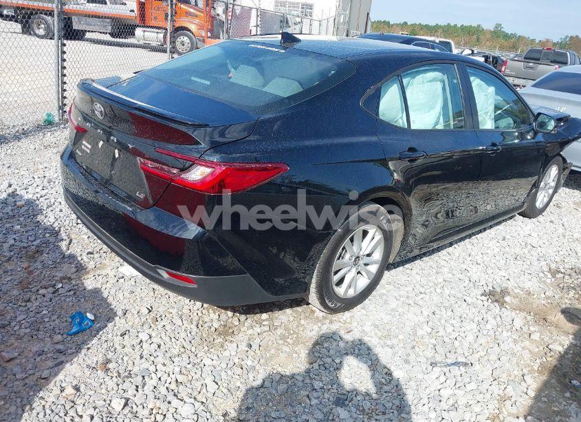 Photo 4 of 2025 Toyota Camry LE (VIN 4T1DAACK3SU519388)
